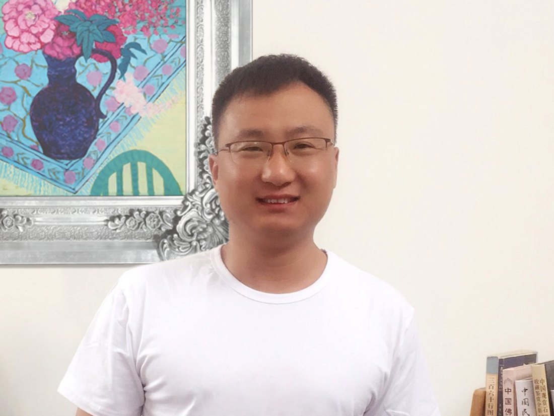 吕春明